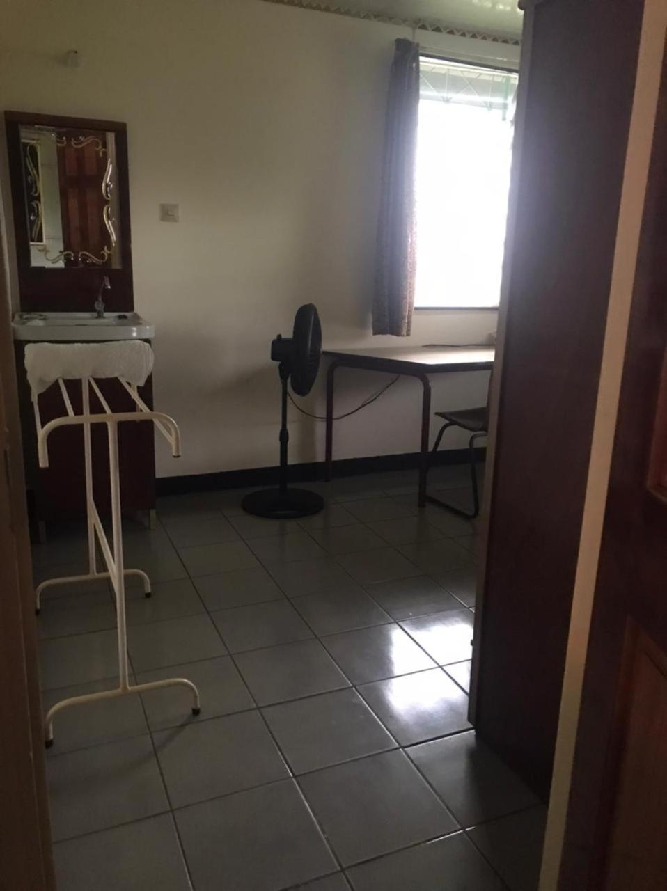 Unu Pikin Guesthouse Paramaribo Habitación foto