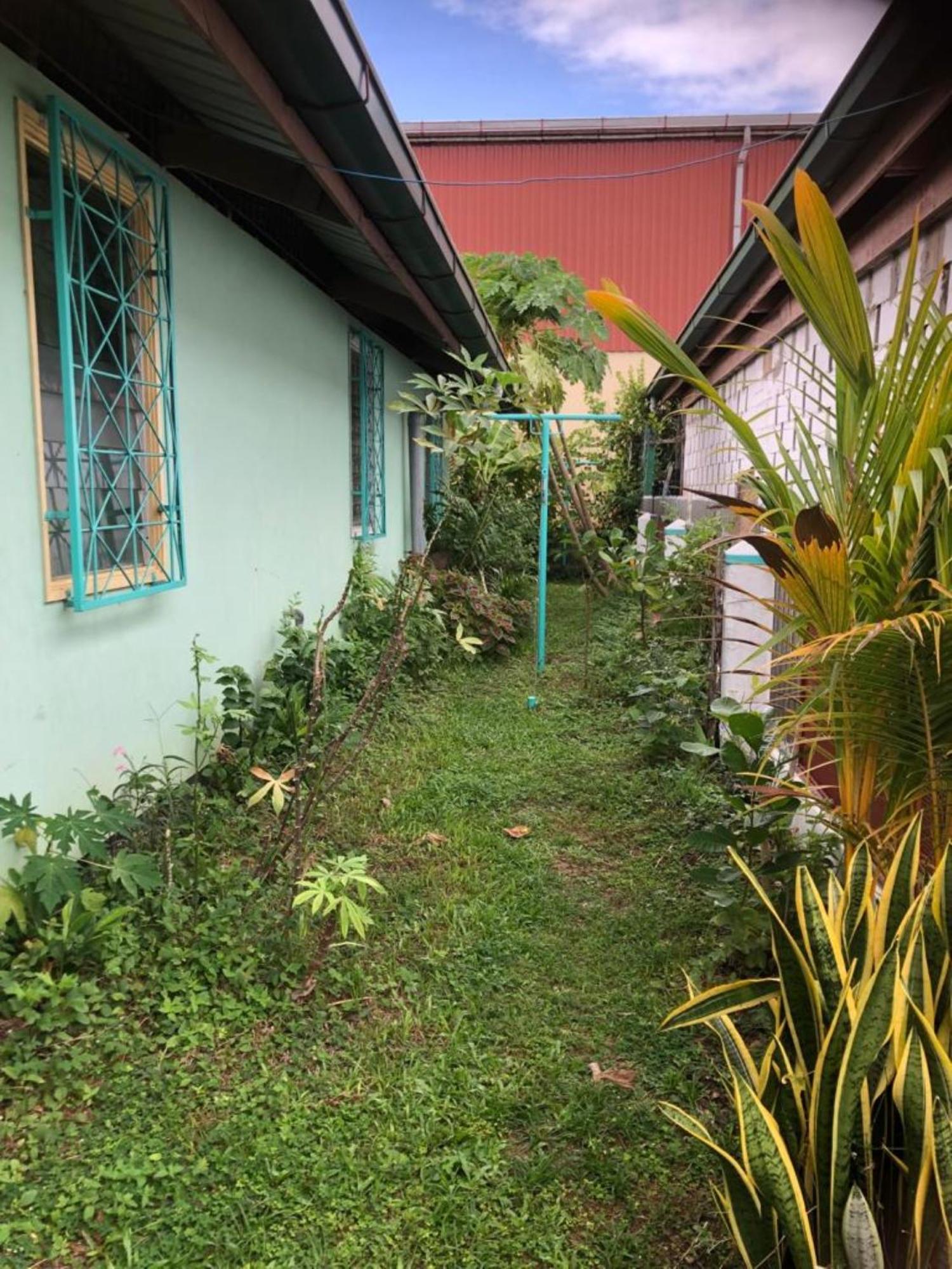 Unu Pikin Guesthouse Paramaribo Habitación foto